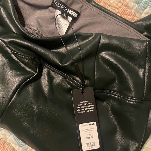 Fashion Nova faux leather Timmy tuck leggings (hunter green) - Picture 3 of 3